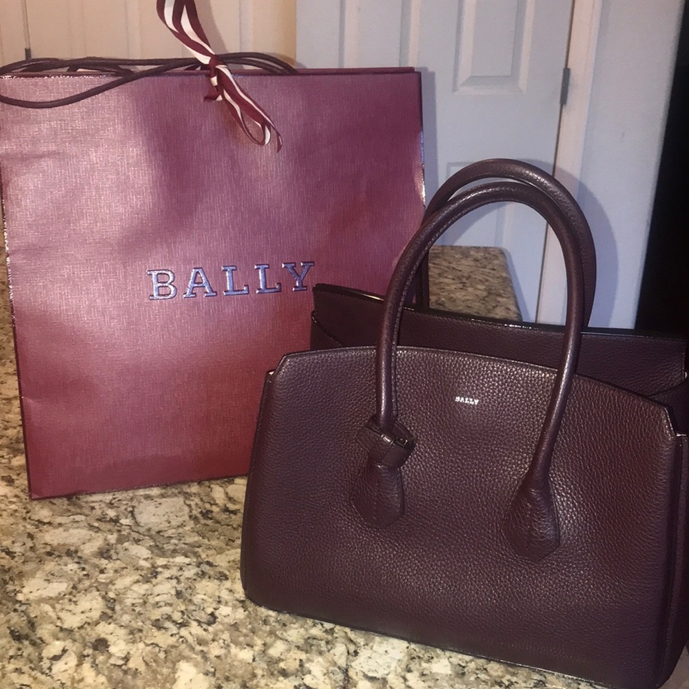 Cherry Bull Grained Bally’s Handbag